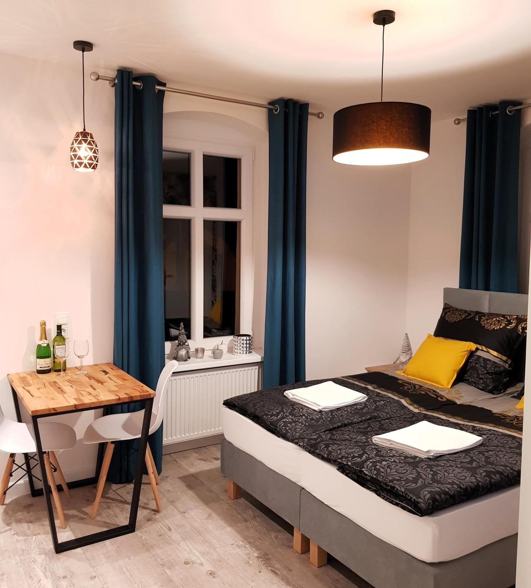 Apartament Przy Placu Piastowskim Jelenia Góra Quarto foto